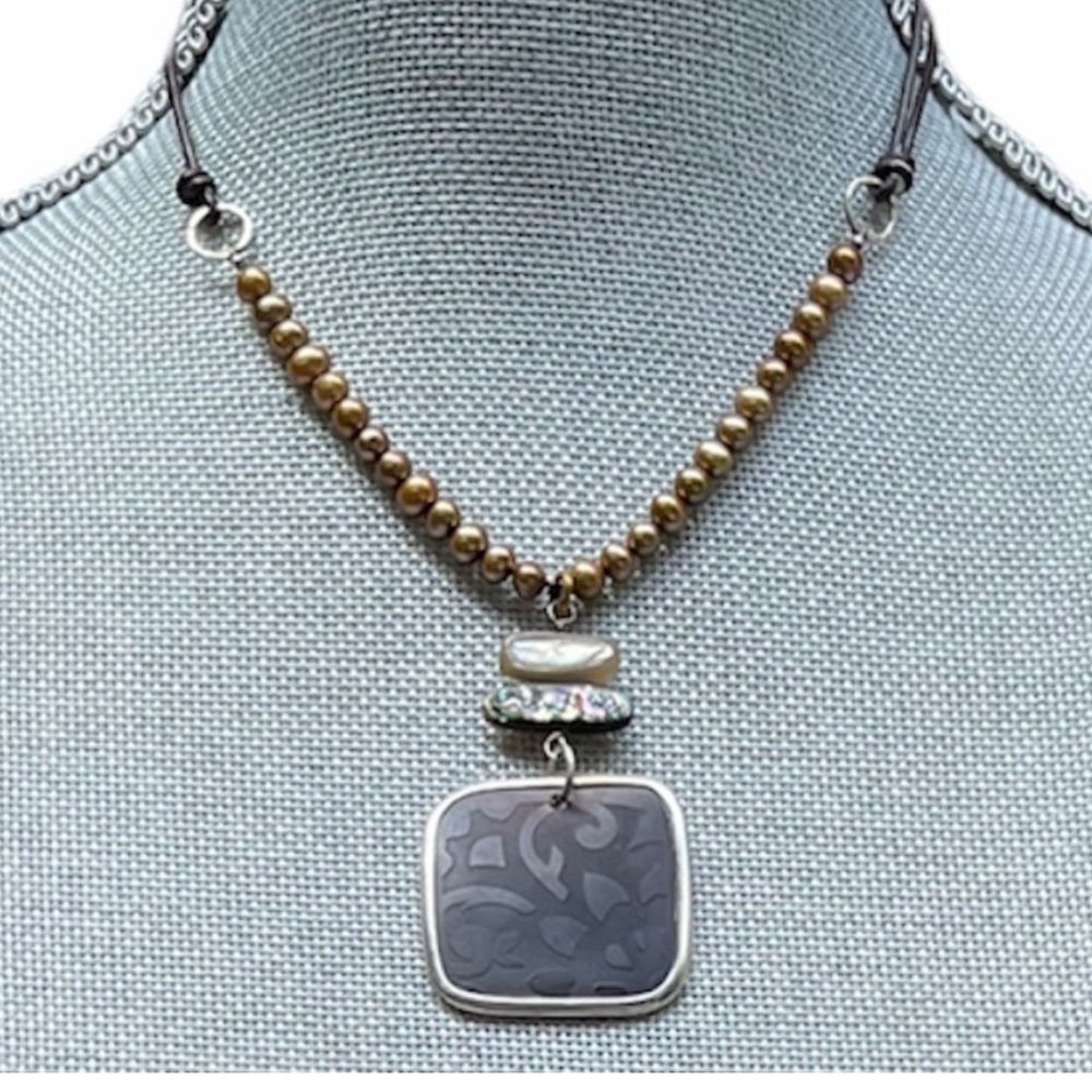 Vintage! Unique. RARE. Silpada Necklace with black Shell Pendant Necklace N1803 - Picture 4 of 6